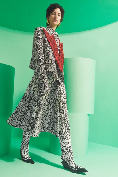 Look 48